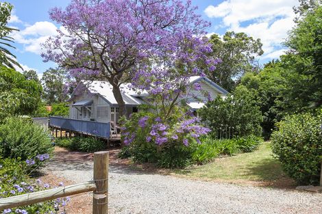 15 Scott St, Greenmount, WA 6056