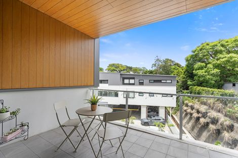 Property photo of 2305/88 Waldheim Street Annerley QLD 4103