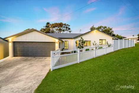 Property photo of 2 Poplars Avenue Bateau Bay NSW 2261