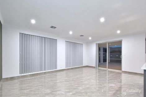 Property photo of 13 Fernleaf Loop Piara Waters WA 6112