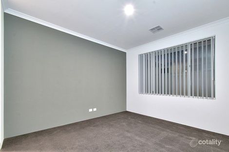 Property photo of 13 Fernleaf Loop Piara Waters WA 6112