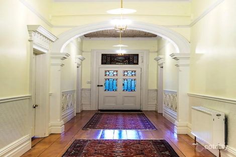 Property photo of 15 Hopetoun Parade Box Hill VIC 3128