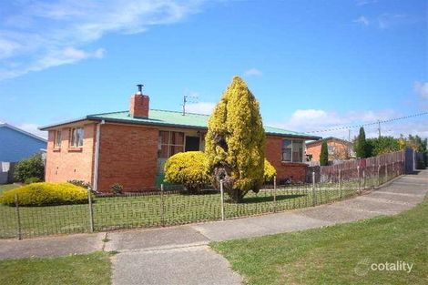 Property photo of 28 Waniora Street Devonport TAS 7310