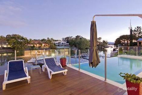 Property photo of 8 Binda Place Bundall QLD 4217