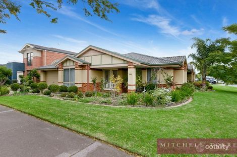 25 Harbour Dr, Patterson Lakes, VIC 3197
