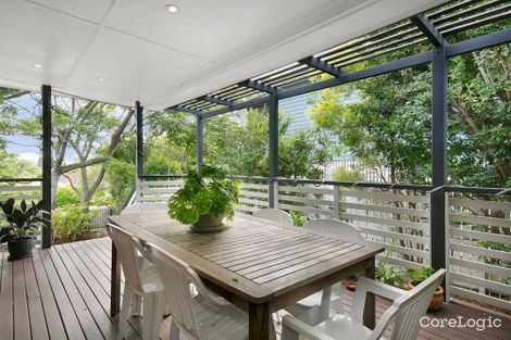 Property photo of 25 Dahlia Street Cannon Hill QLD 4170