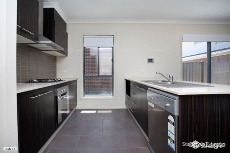 Property photo of 24 Dartmouth Chase Derrimut VIC 3026