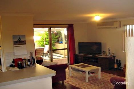 Property photo of 2/136 Wanneroo Road Yokine WA 6060
