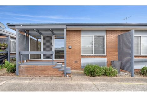 Property photo of 2/404 Myers Street East Geelong VIC 3219