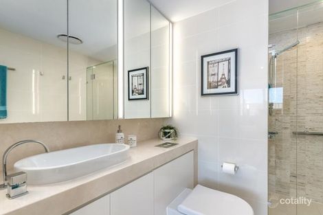 Property photo of 3504/4 Marina Promenade Paradise Point QLD 4216