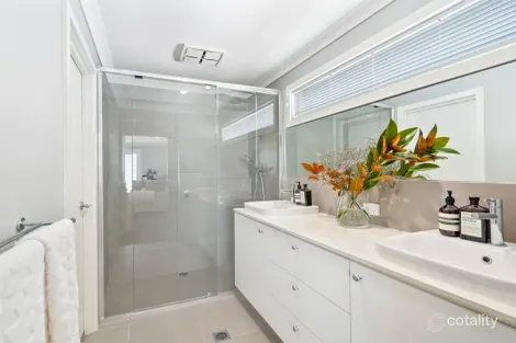 Property photo of 14 Sarabah Way Pimpama QLD 4209