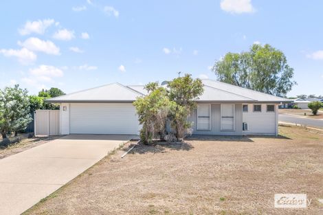 Property photo of 2/32 Lakeside Drive Emerald QLD 4720