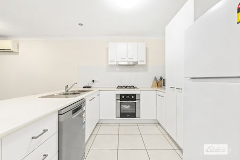Property photo of 2/32 Lakeside Drive Emerald QLD 4720