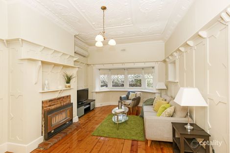 Property photo of 28 Oakhill Avenue Reservoir VIC 3073