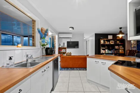 Property photo of 1 Wright Court Bray Park QLD 4500