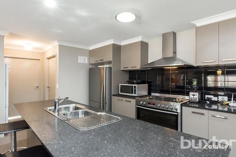 Property photo of 22 Bodega Street Waurn Ponds VIC 3216