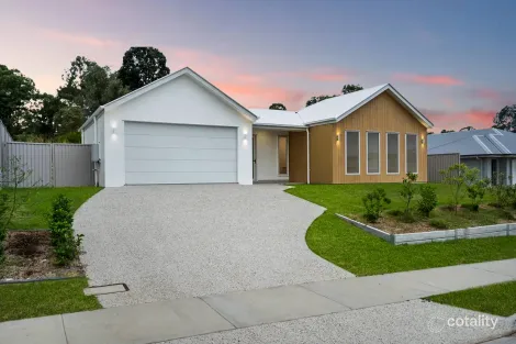 Property photo of 124 Jackson Crescent Gleneagle QLD 4285