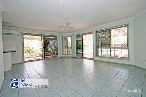 Property photo of 14 Paton Crescent Forest Lake QLD 4078
