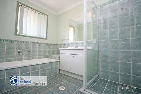 Property photo of 14 Paton Crescent Forest Lake QLD 4078