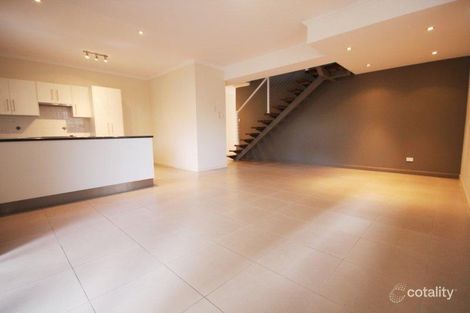 Property photo of 3/16 Miles Avenue Kelso QLD 4815