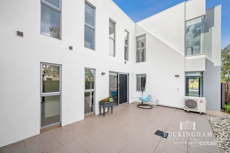 Property photo of 25 Champions Parade Wollert VIC 3750