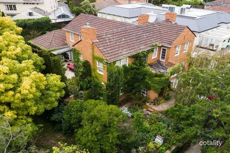Property photo of 2/2 Kilsyth Avenue Toorak VIC 3142