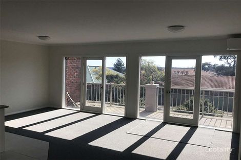 Property photo of 14/1 Mahers Road Warrenheip VIC 3352