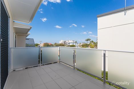 Property photo of 6/133 Prince Edward Parade Scarborough QLD 4020