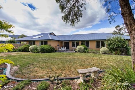 20 Sullivans Rd, Woodend, VIC 3442