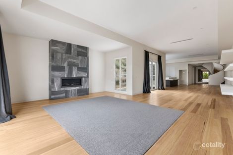 Property photo of 46 Valley Parade Glen Iris VIC 3146