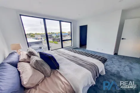Property photo of 2/53 Myrtle Street Ivanhoe VIC 3079
