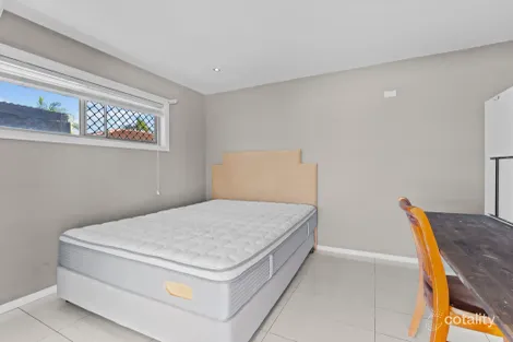 Property photo of 13 Achilles Drive Springwood QLD 4127