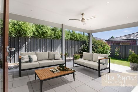 Property photo of 12 Sabel Drive Cranbourne North VIC 3977