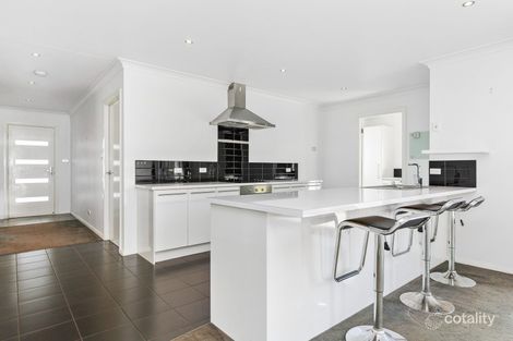 Property photo of 12 Stevenson Close Oberon NSW 2787