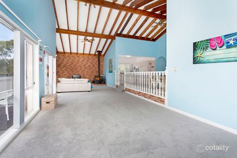 Property photo of 7 Newing Circuit Kiama Downs NSW 2533