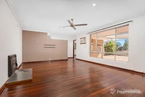 Property photo of 1 River Road Nabawa WA 6532