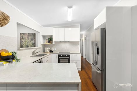 Property photo of 14 Illuta Avenue Ferny Hills QLD 4055