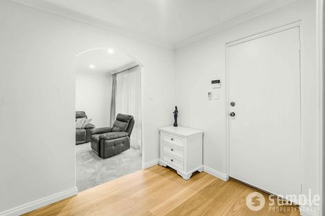 Property photo of 42 Torenia Way Yangebup WA 6164