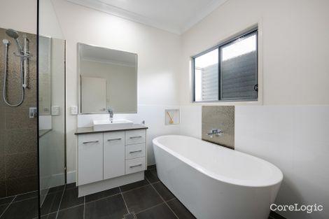 Property photo of 84 Deagon Street Sandgate QLD 4017