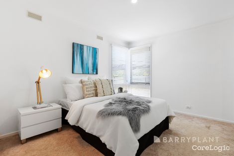 Property photo of 8 Genevieve Court Ferntree Gully VIC 3156