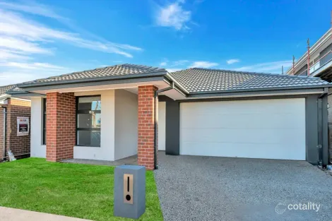 30 Knebworth Dr, Strathtulloh, VIC 3338