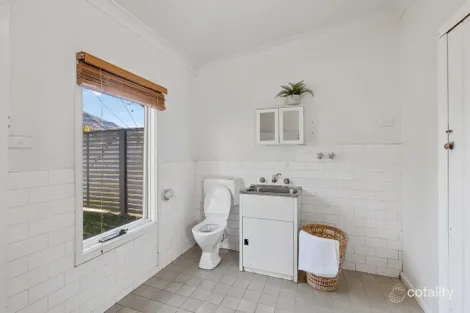 Property photo of 20 Summer Street Orange NSW 2800