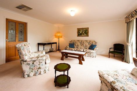 Property photo of 14 Rich Street Gooseberry Hill WA 6076