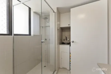 Property photo of 1B/166-170 Marine Parade Coolangatta QLD 4225