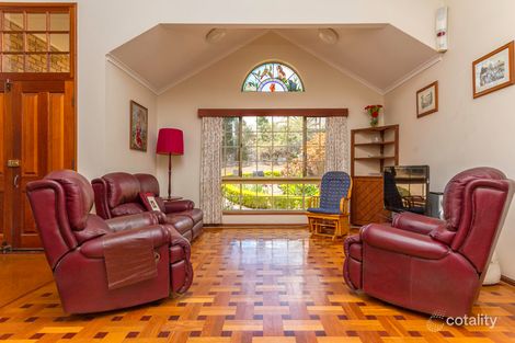 Property photo of 15 Tomkins Road Riverhills QLD 4074