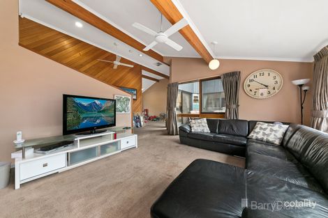 Property photo of 3 Gull Court Blind Bight VIC 3980