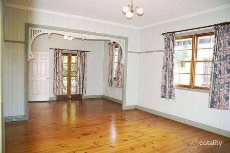 Property photo of 27 Killarney Street Yeronga QLD 4104
