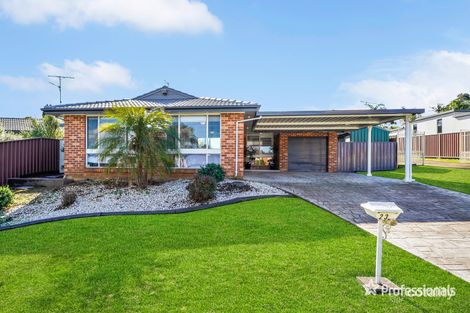 Property photo of 23 Verdi Glen St Clair NSW 2759