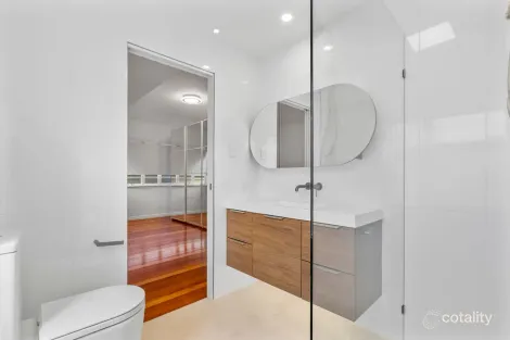 Property photo of 230 Verney Road East Graceville QLD 4075