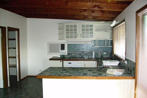 Property photo of 19 Dahlia Street Dromana VIC 3936